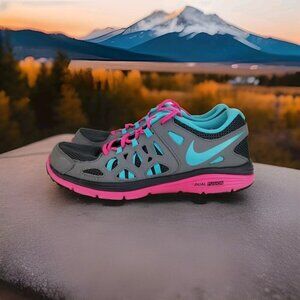 ✅Nike Dual Fusion Run 2 Athletic Running Shoes Girl 6Y Womens Sz 7.5 Gray Pink